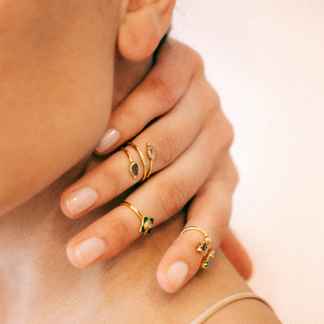 Aura Snake Ring