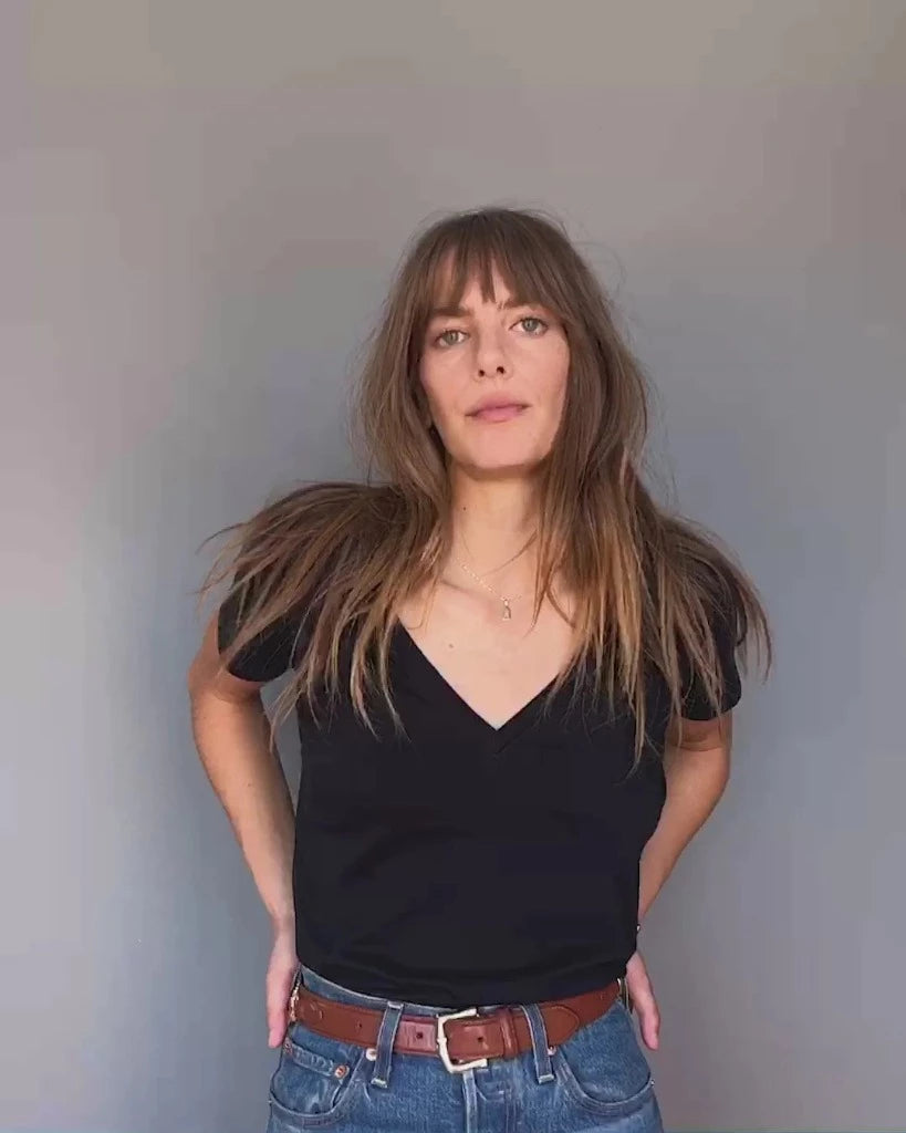 Blair slim V-neck tee, boutique women’s apparel from Ella Collective Raleigh.