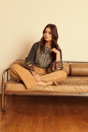 Emery Top