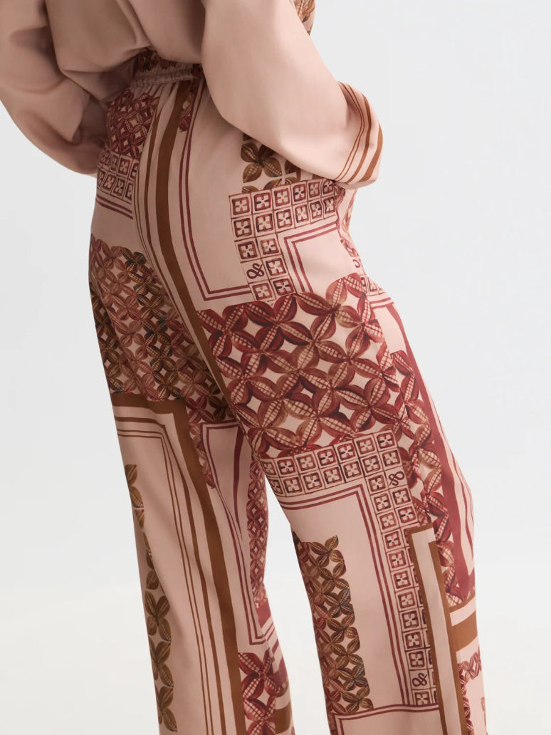 Gia Pull On Pant