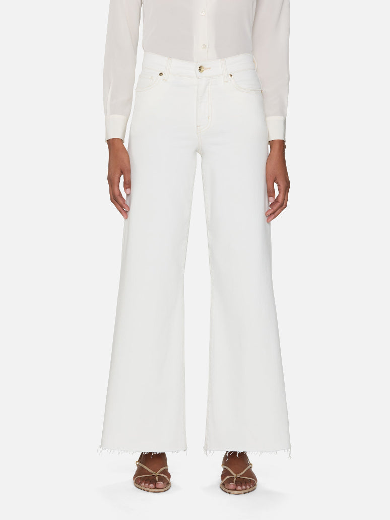 Le Palazzo Crop