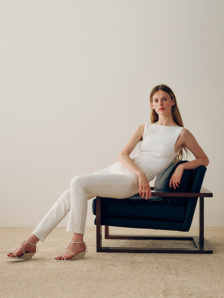 Mara Straight Mid Rise Ankle