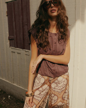 Sleeveless Blouse