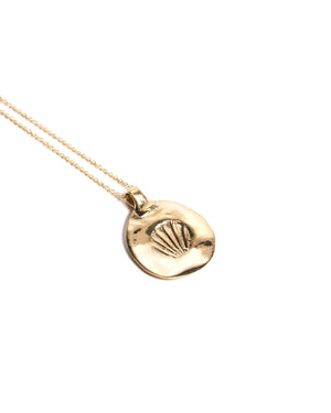 Shell Signet Necklace