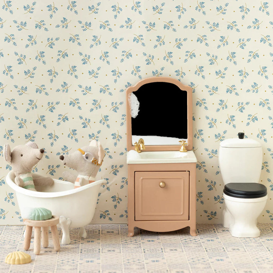 Sink Dresser w/ Mirror, Mouse