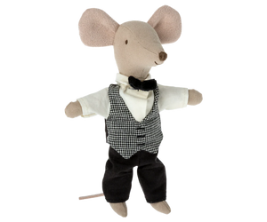Waiter Clothes, Big Brother Mouse