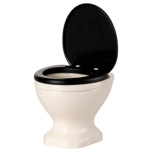 Water Closet, Mouse