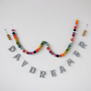 Wool Felt Garland "Day Dreamer"