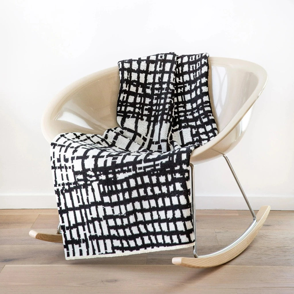 Eco Hatch Throw
