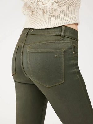 Mara Straight Jeans
