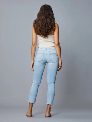Mara Straight Jeans